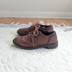 Brown Oxford Flats Size 7 1/2